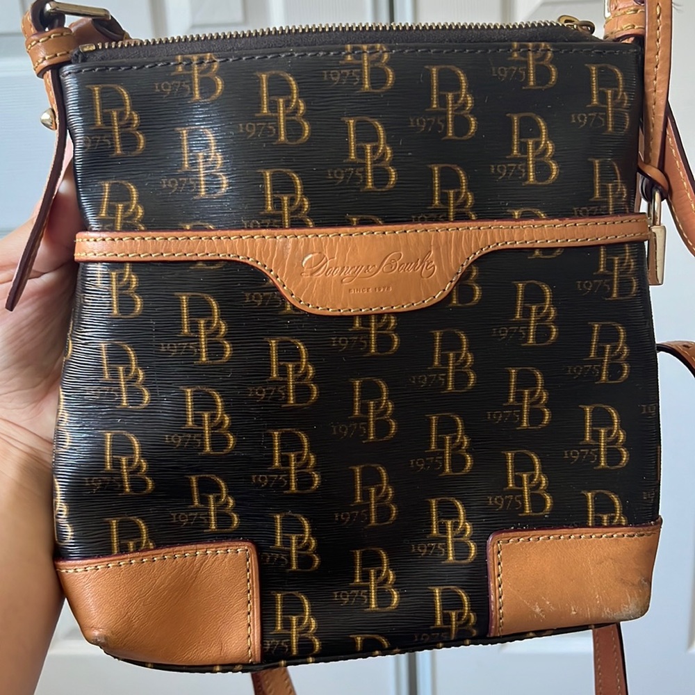 Dooney&Bourke shoulder bag